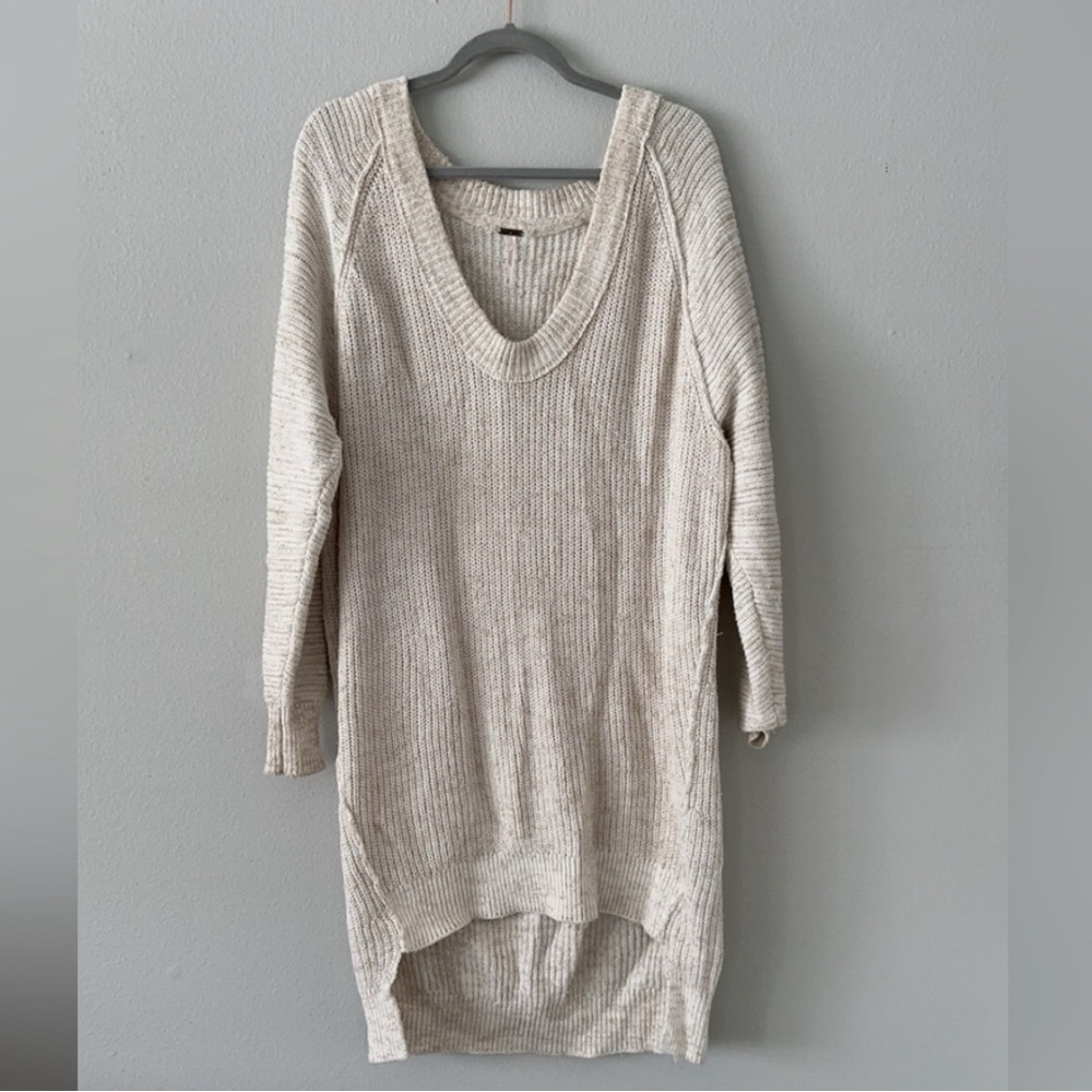 Free People Oversized Chunky Sweater Size S in Color Oatmeal Perfect Condition